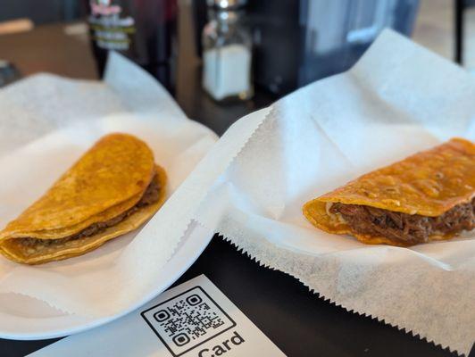 $4.25 Queso Taco $3.50 Taco De Birra