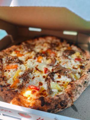 Maui Pizza with feta cheese