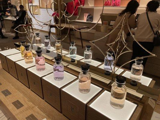 Louis Vuitton Las Vegas Bellagio Women's