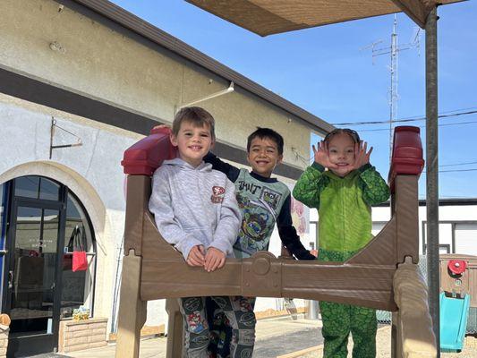 Creative Play Learning Center