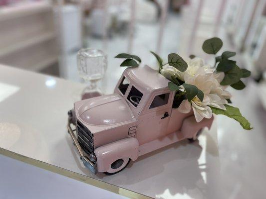 Nenas Beauty Salon And Spa