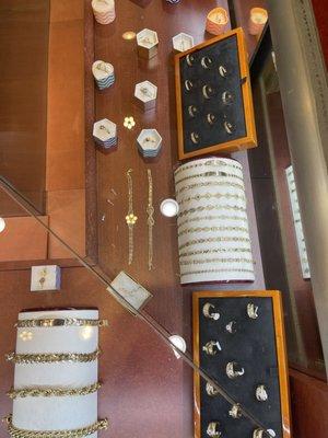 14kt and 10kt gold rings and bracelets