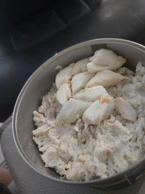 As you can see, the top row is lump, crack meat and everything underneath.It is just raggedy c*** meat.