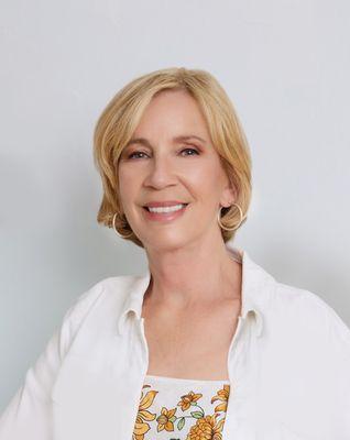 Kirsten Conover, Realtor