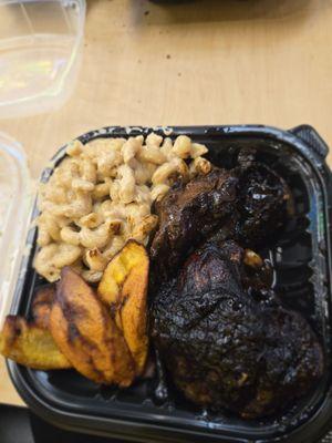Jersey chicken, sweet plantain, jerk pasta