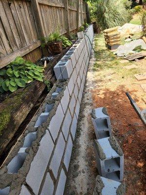 Retaining wall