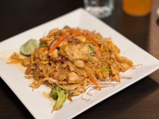 Chicken Pad Thai