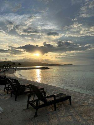 New Destination Travel