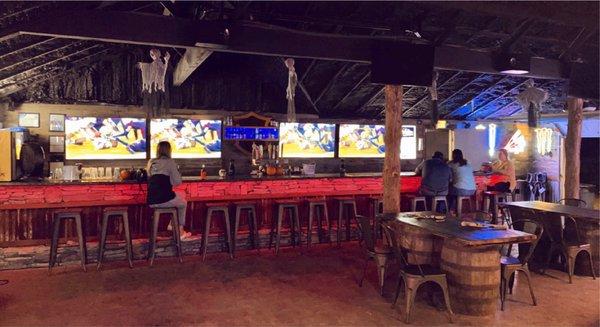 Somerville Icehouse & Grill