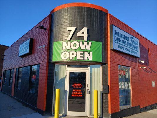 Happy Dayz Cannabis Dispense