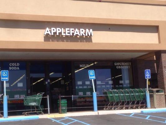 Exterior renovatiion completed. Under new management as Apple Farm.