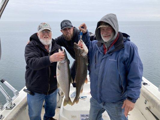 EYEZ ON EM Fishing Charter