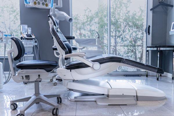 Dental Studio 101