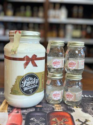 Season flavors Moonshine