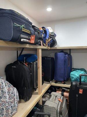 Waikiki Baggage Storage