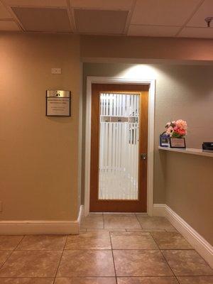 He's office door to go out n and see the Dr