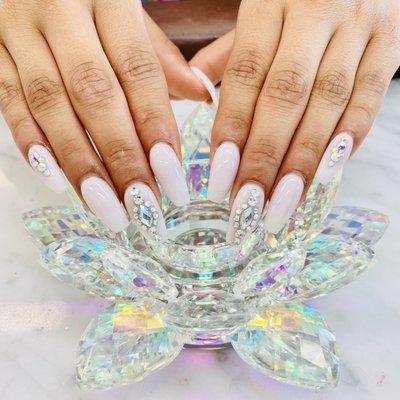 Queen's Nails Spa Salon