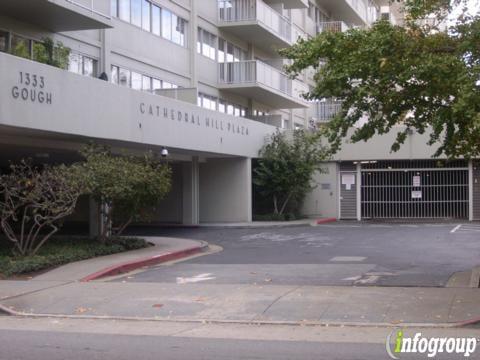 Village Green Of Waterbury