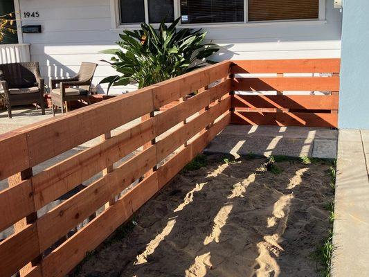 Nail up wood fence