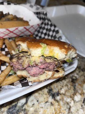 Zorbas Gyros, Burgers and More