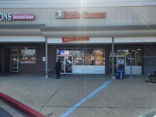 Little Caesars Pizza