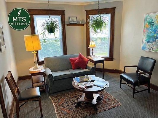 Matthew T Simonetti, LMT