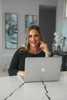 Yvette Tavitian - Real Broker