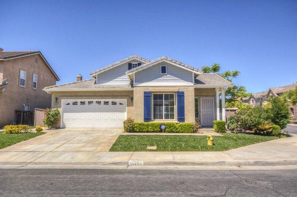 Great Moreno Valley 3bed/2bath home sold at Open House $15k above list price!!