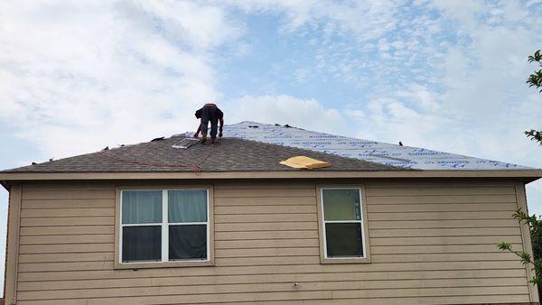 Century Roofing and Construction