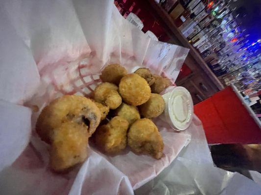 Center Lounge & Restaurant