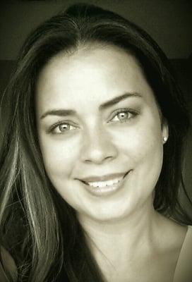 Nina Phillips, Massage Therapist