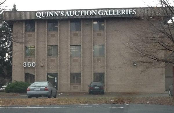 Quinn's Auction Galleries