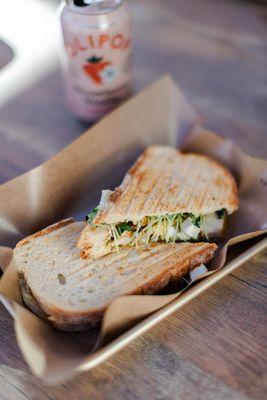 Fresh Pickens Market