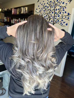 Chuy’s Salon & Boutique