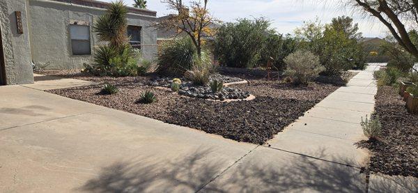 Golden Lawn & Yard Service