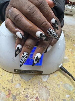 Top Nails & Spa