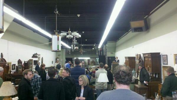 Main Auction Galleries