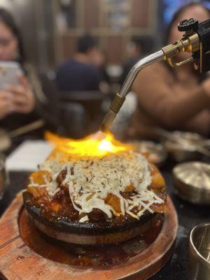 Daeho Kalbijjim & Beef Soup