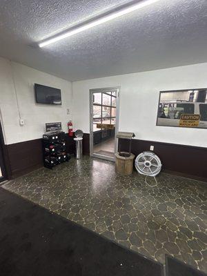 Complete Auto & Tread