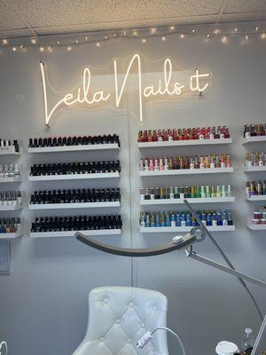 Such high wuality assortment of polishes.