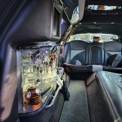 Glitz Limousines