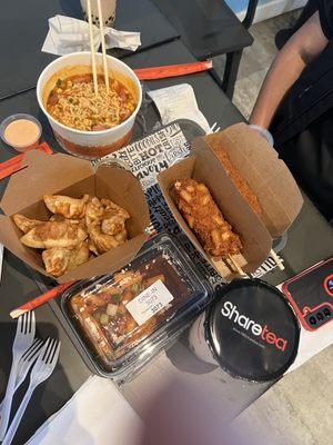 Great way to enjoy your drink with some side food