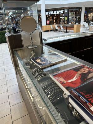 Jewelry & Watch Doctor