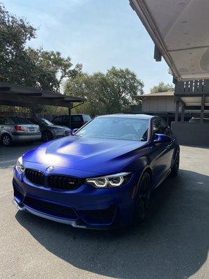 Bmw M3 CS frozen dark blue got the Boring Cars Detailing shine all over.