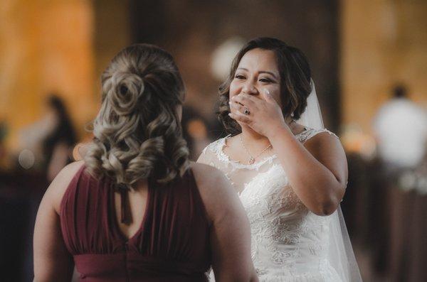 my maid of honor's hair was perfect!