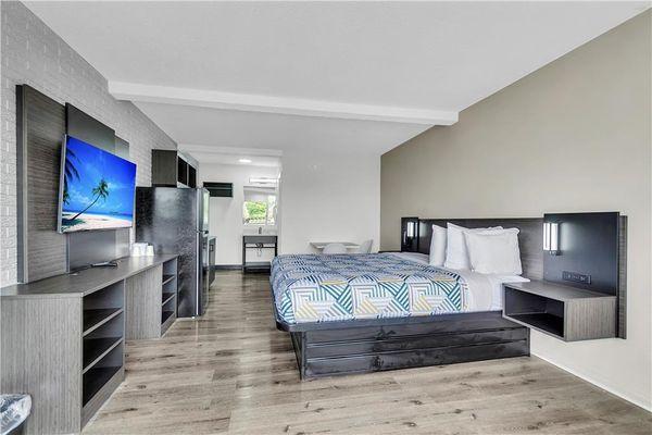 Studio Summerville king bed