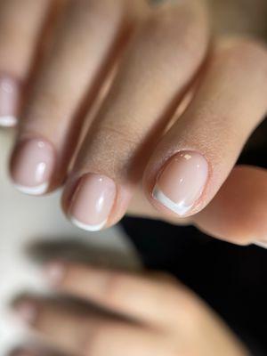 Gel French manicure