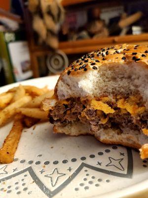 KG Cheeseburger