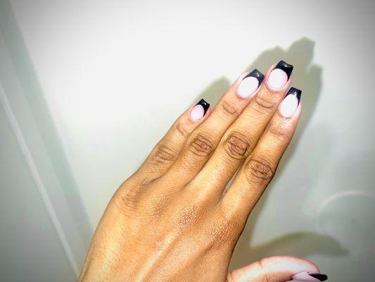 Final Touch Nails Hair & Spa