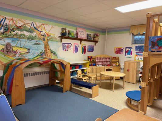 Play area, 4/5 Classroom